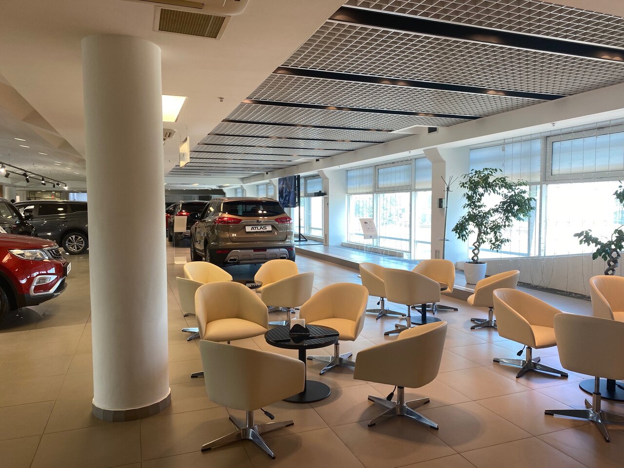 АвтоСпецЦентр Geely на Дубровке-2