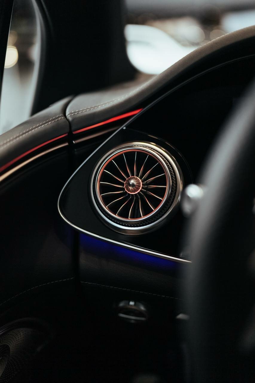Панавто запад, Mercedes-Benz-3